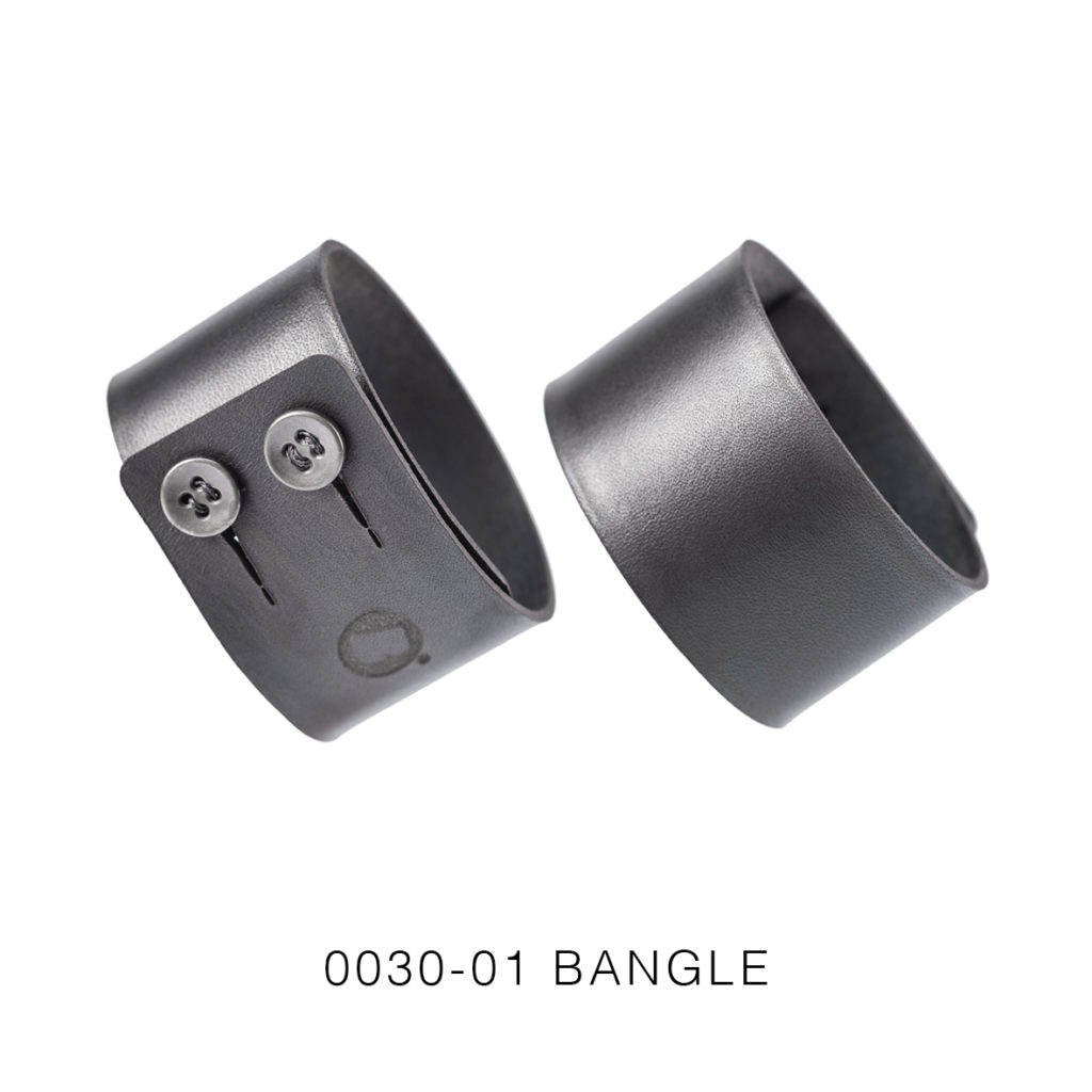0030-01 Bangle Taglio e grafica laser / Laser cut and graphic
Nero / Black
