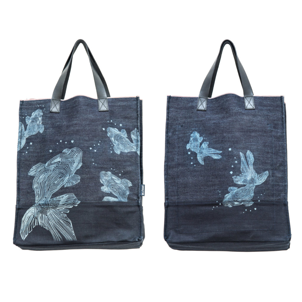 0024-02 Denim Shopper con laser design / with laser design